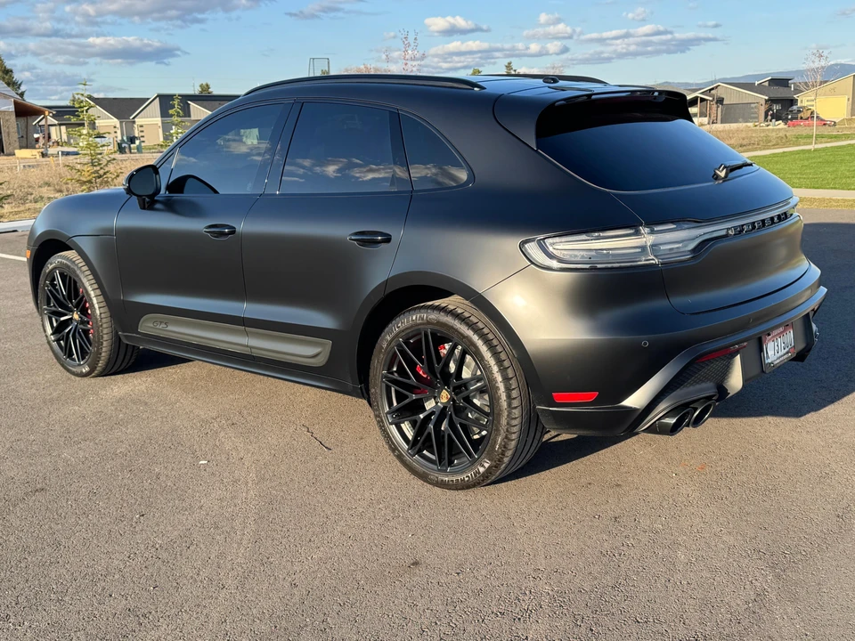 2023 Porsche Macan GTS - Image 9 of 31
