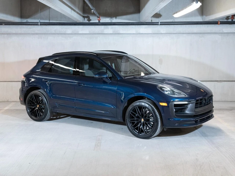 2023 Porsche Macan GTS - Image 8 of 30