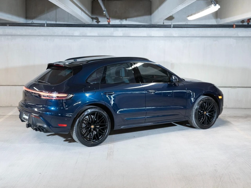 2023 Porsche Macan GTS - Image 10 of 30
