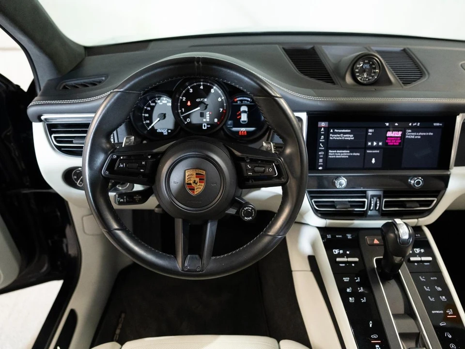 2023 Porsche Macan GTS - Image 29 of 30