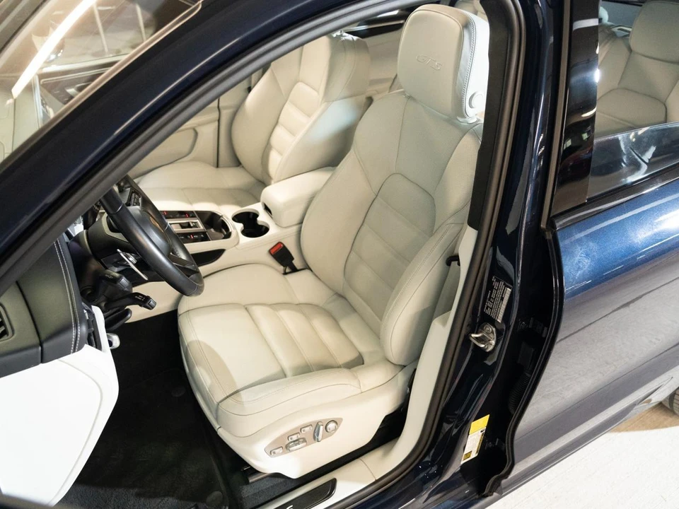 2023 Porsche Macan GTS - Image 6 of 30