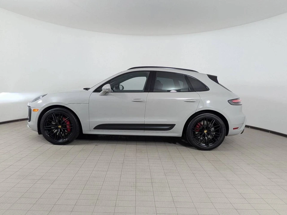 2023 Porsche Macan GTS - Image 2 of 5