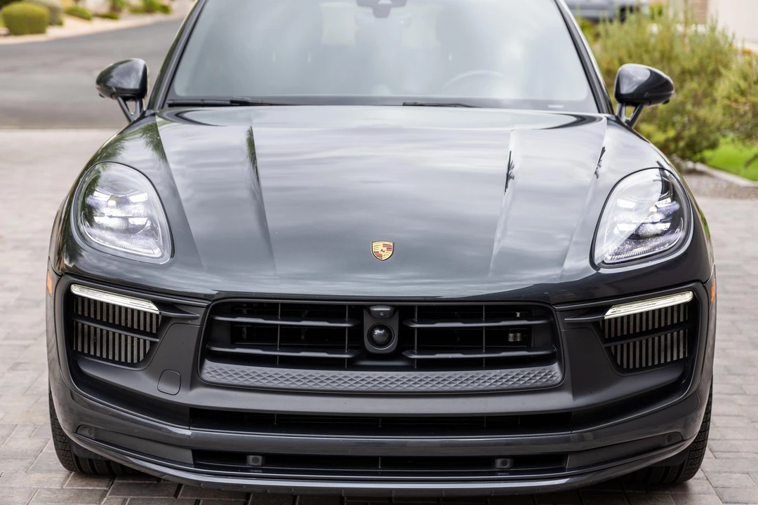 2023 Porsche Macan GTS - Image 6 of 31