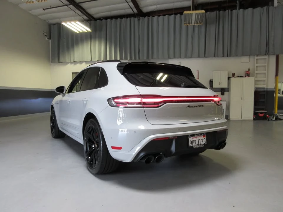 2023 Porsche Macan GTS - Image 5 of 20