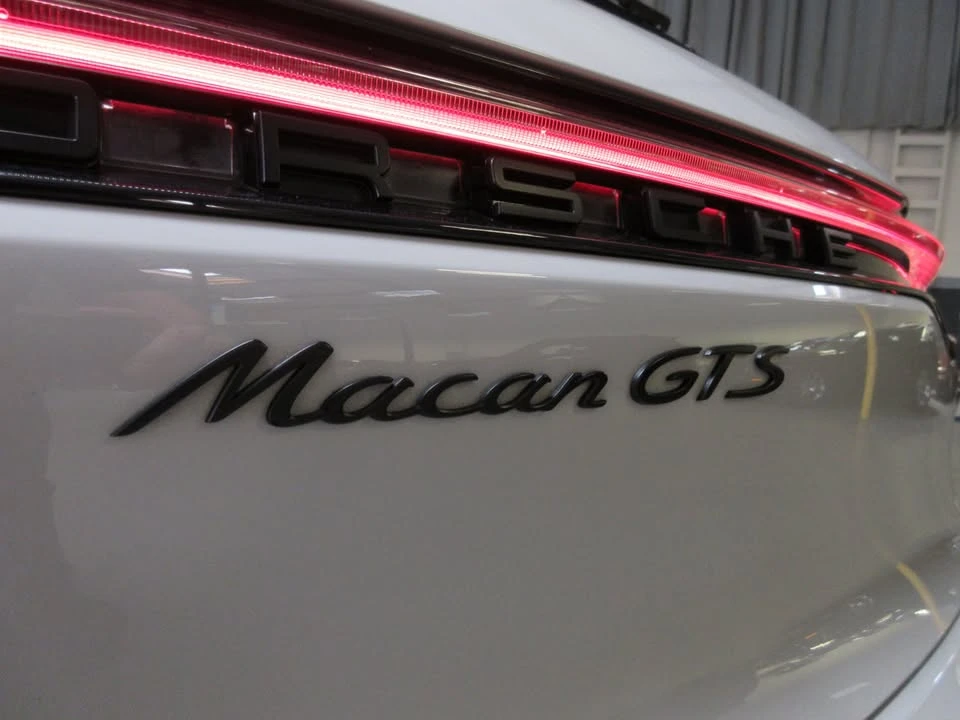2023 Porsche Macan GTS - Image 7 of 20
