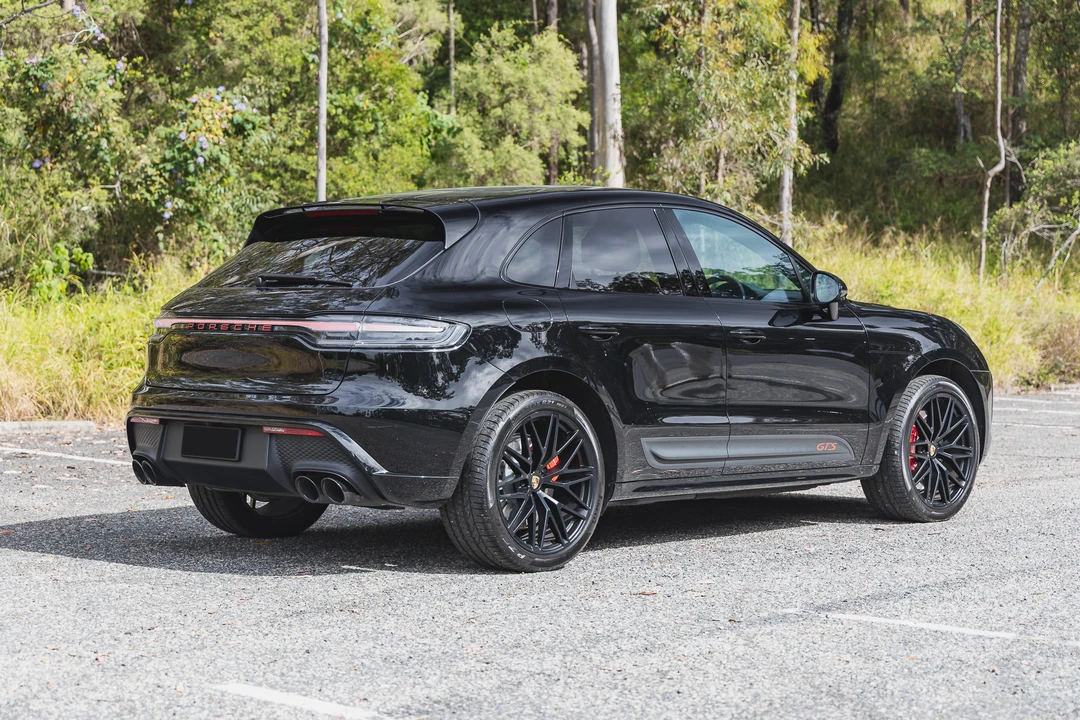 2023 Porsche Macan GTS - Image 7 of 31