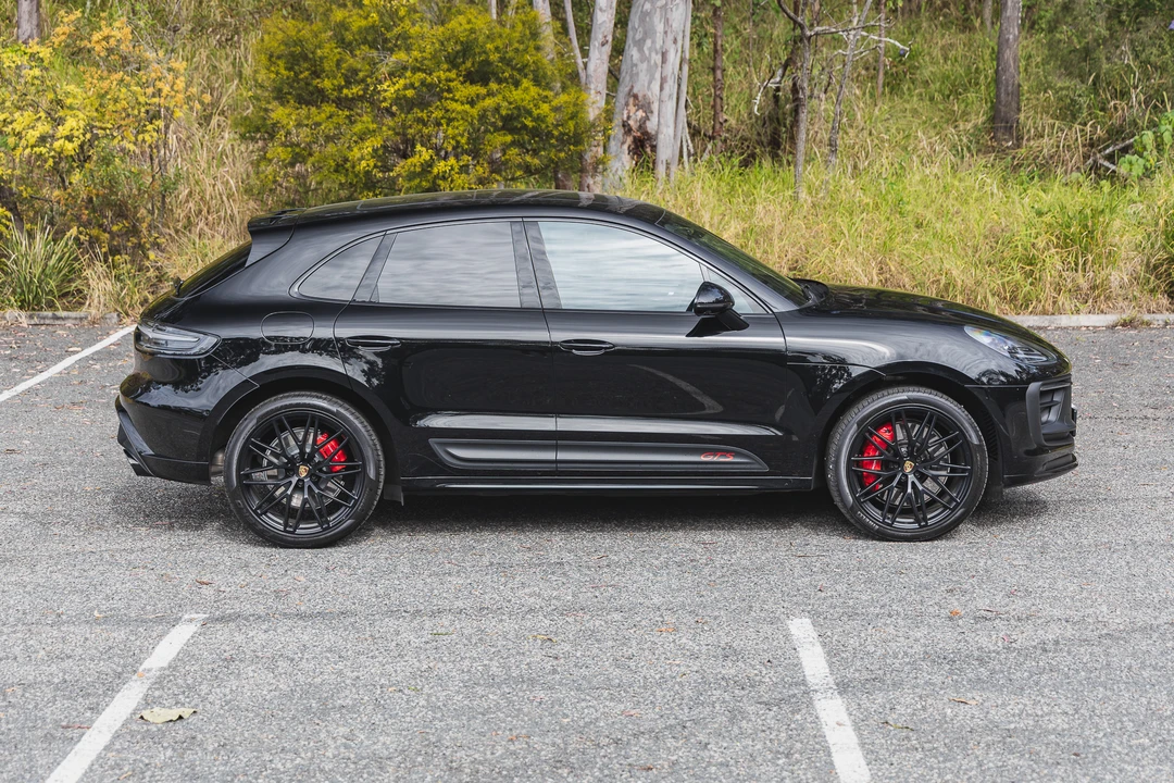 2023 Porsche Macan GTS - Image 16 of 31