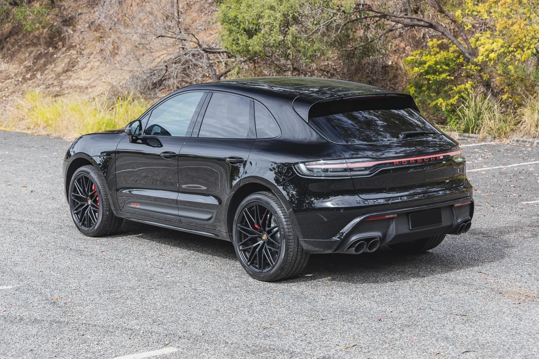 2023 Porsche Macan GTS - Image 21 of 31