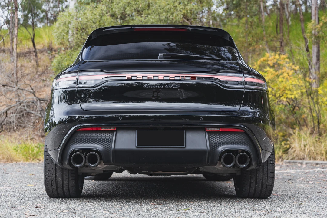2023 Porsche Macan GTS - Image 14 of 31