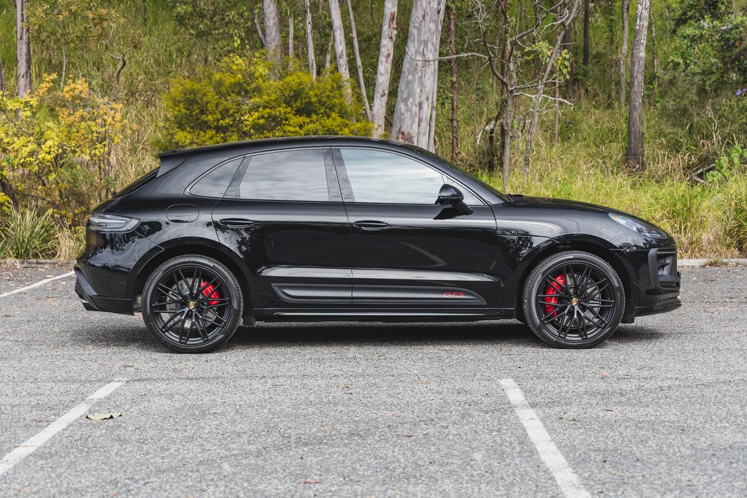 2023 Porsche Macan GTS - Image 24 of 31