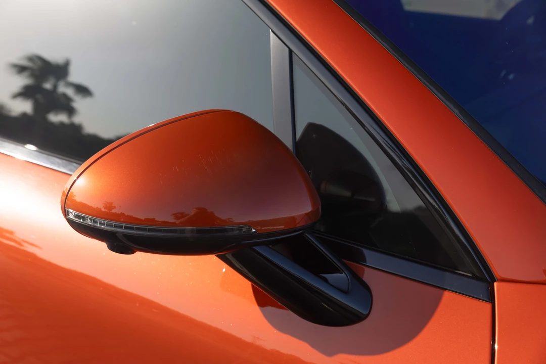 2023 Porsche Macan GTS - Image 19 of 31