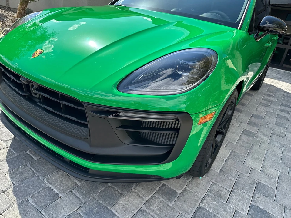 2023 Porsche Macan GTS - Image 10 of 31