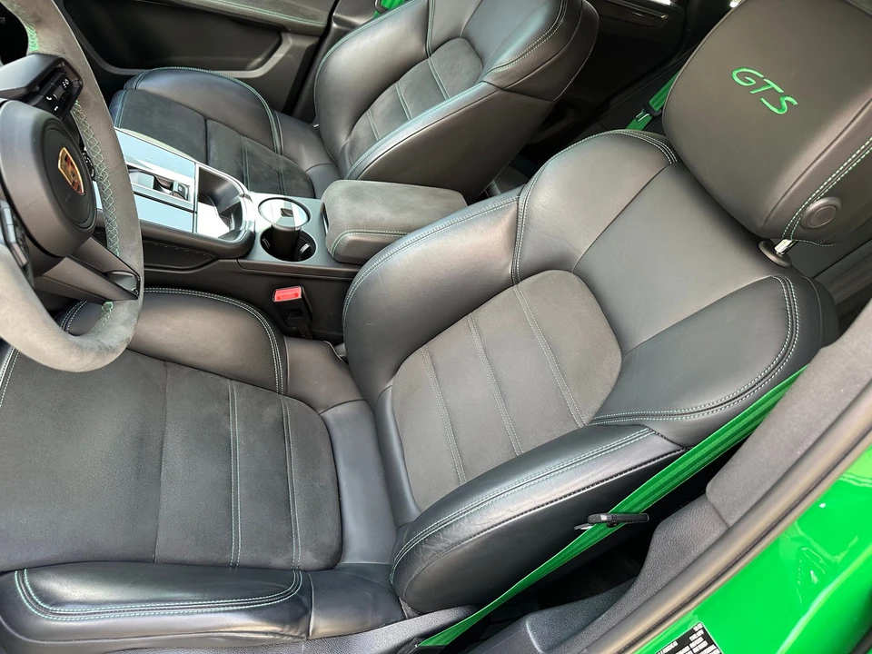 2023 Porsche Macan GTS - Image 13 of 31