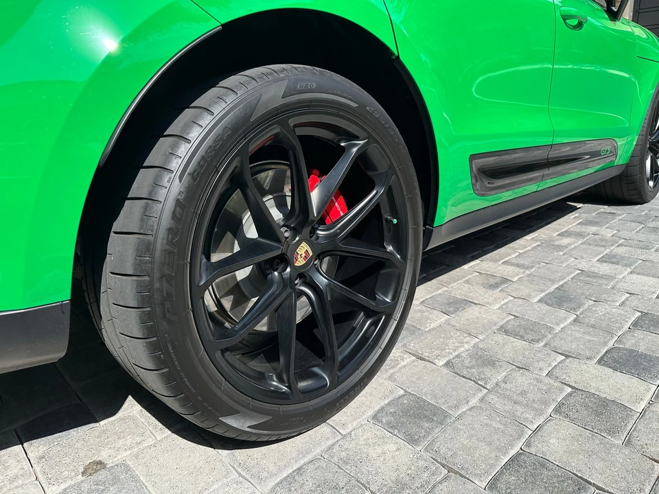 2023 Porsche Macan GTS - Image 30 of 31