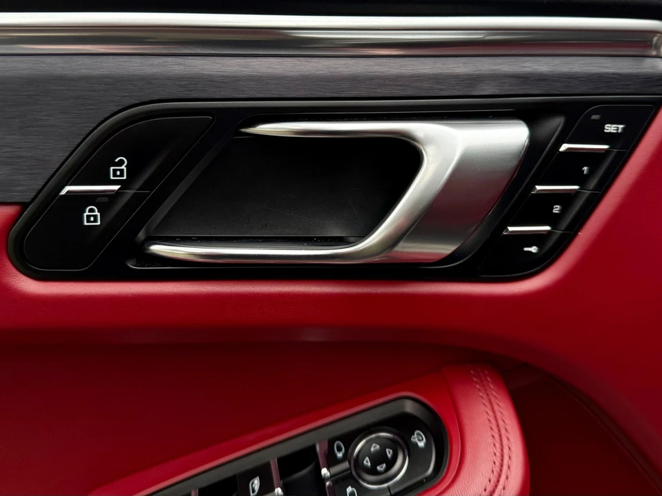 2023 Porsche Macan GTS - Image 16 of 21