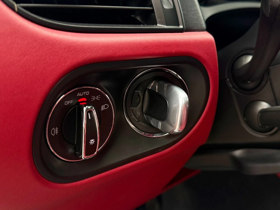 2023 Porsche Macan GTS - Image 12 of 21