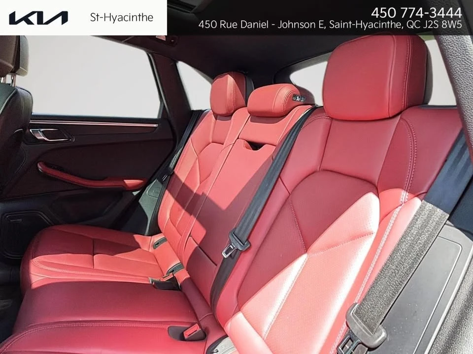 2023 Porsche Macan GTS - Image 16 of 19