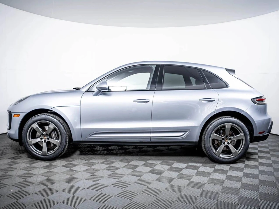 2023 Porsche Macan T - Image 2 of 5