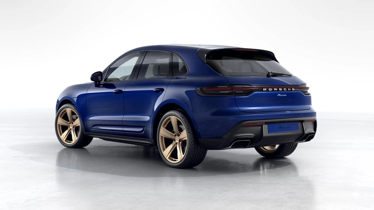 2023 Porsche Macan - Image 3 of 5