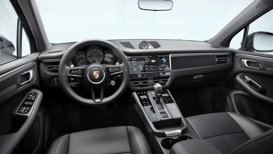 2023 Porsche Macan - Image 31 of 31
