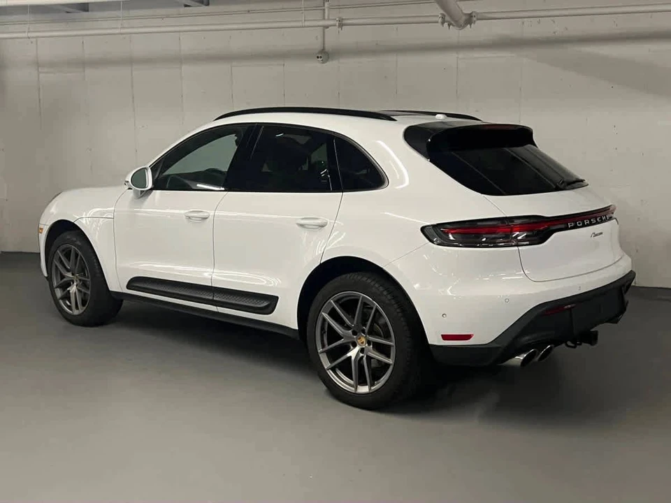 2023 Porsche Macan T - Image 3 of 5
