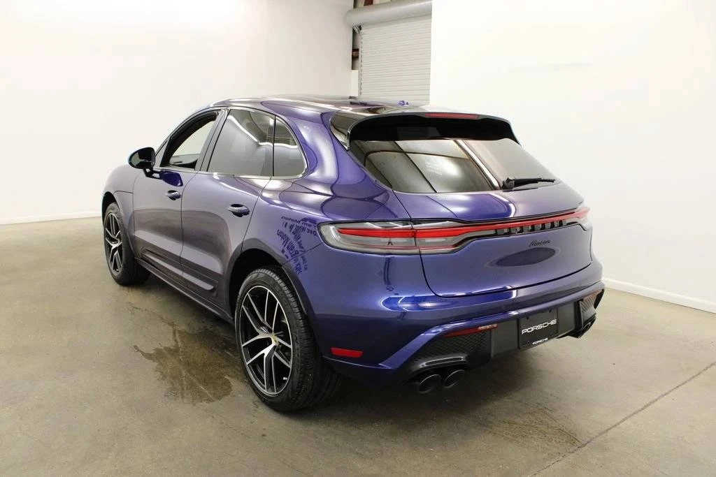 2023 Porsche Macan - Image 3 of 5