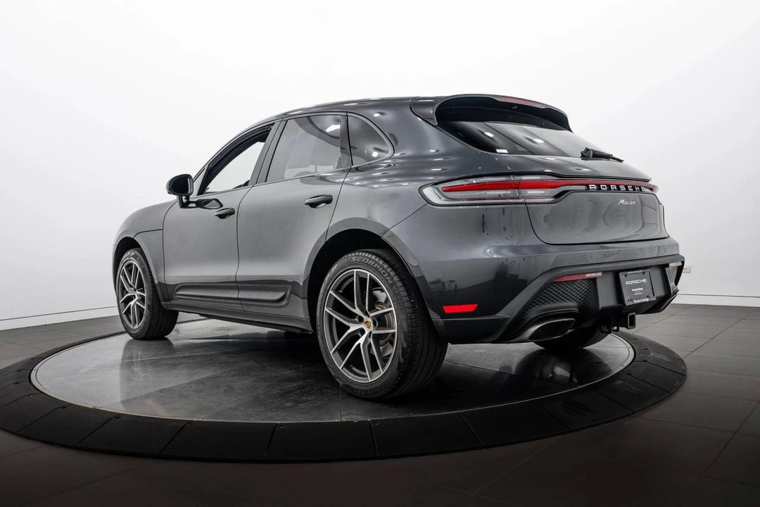 2023 Porsche Macan T - Image 3 of 5