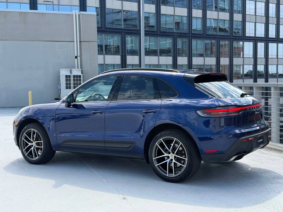2023 Porsche Macan T - Image 3 of 5