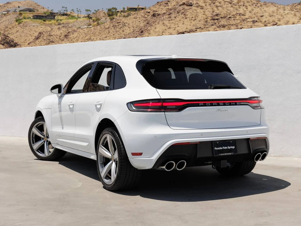 2023 Porsche Macan T - Image 3 of 5