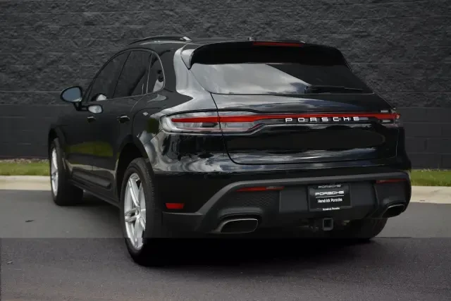 2023 Porsche Macan T - Image 22 of 31