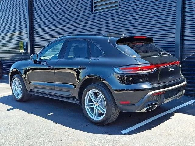 2023 Porsche Macan - Image 3 of 5
