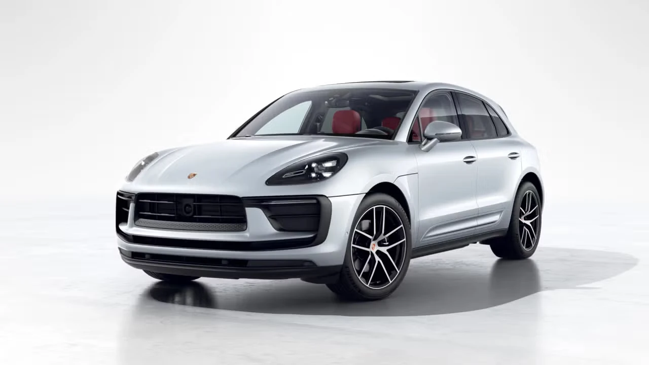 2023 Porsche Macan - Image 4 of 30
