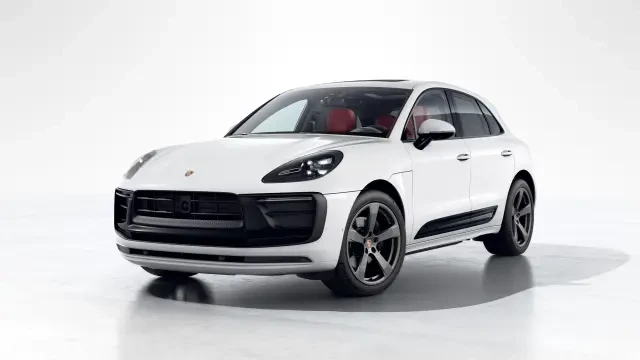 2023 Porsche Macan - Image 7 of 31