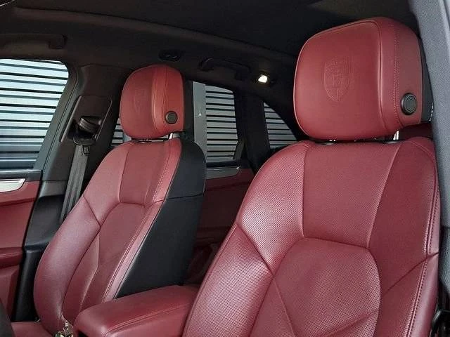 2023 Porsche Macan - Image 5 of 5