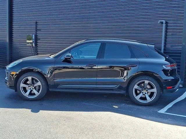2023 Porsche Macan - Image 2 of 5