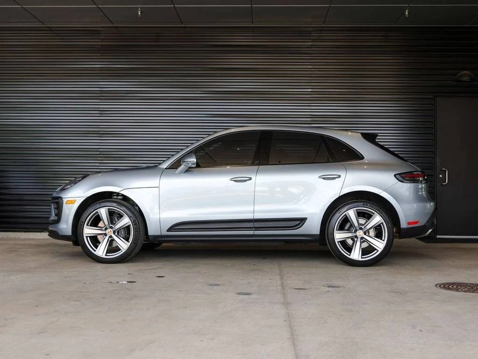 2023 Porsche Macan T - Image 2 of 5