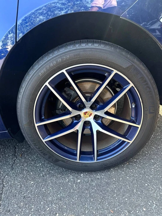 2023 Porsche Macan T - Image 5 of 5