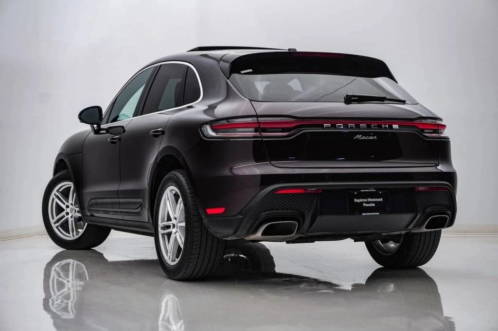 2023 Porsche Macan T - Image 3 of 5