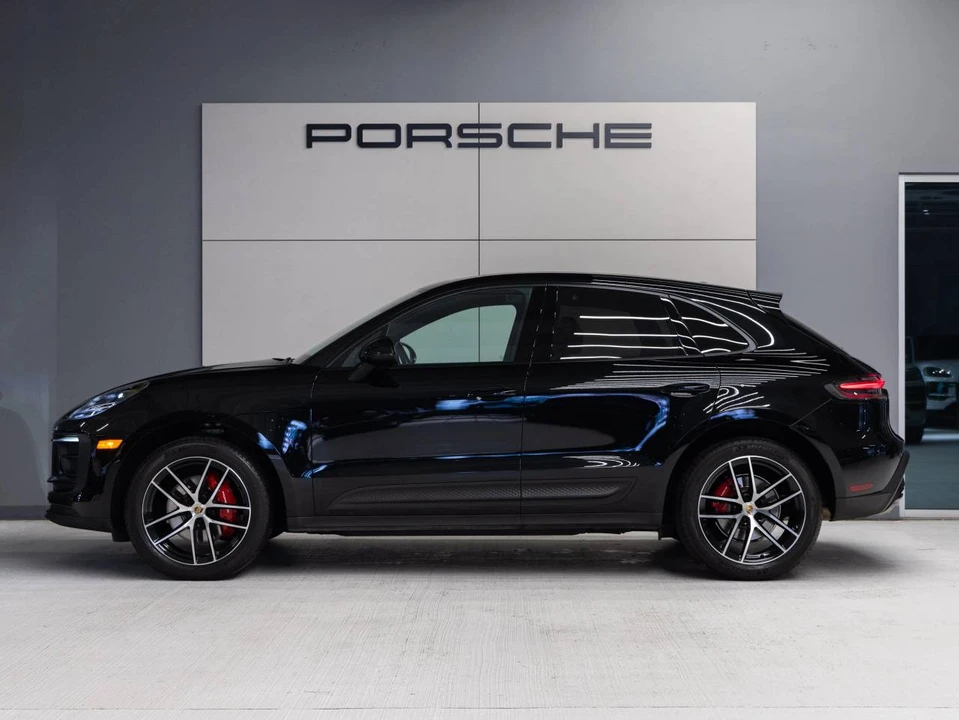 2023 Porsche Macan T - Image 2 of 5