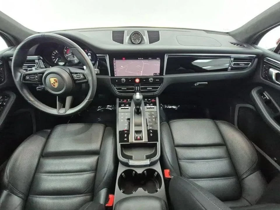 2023 Porsche Macan - Image 20 of 20