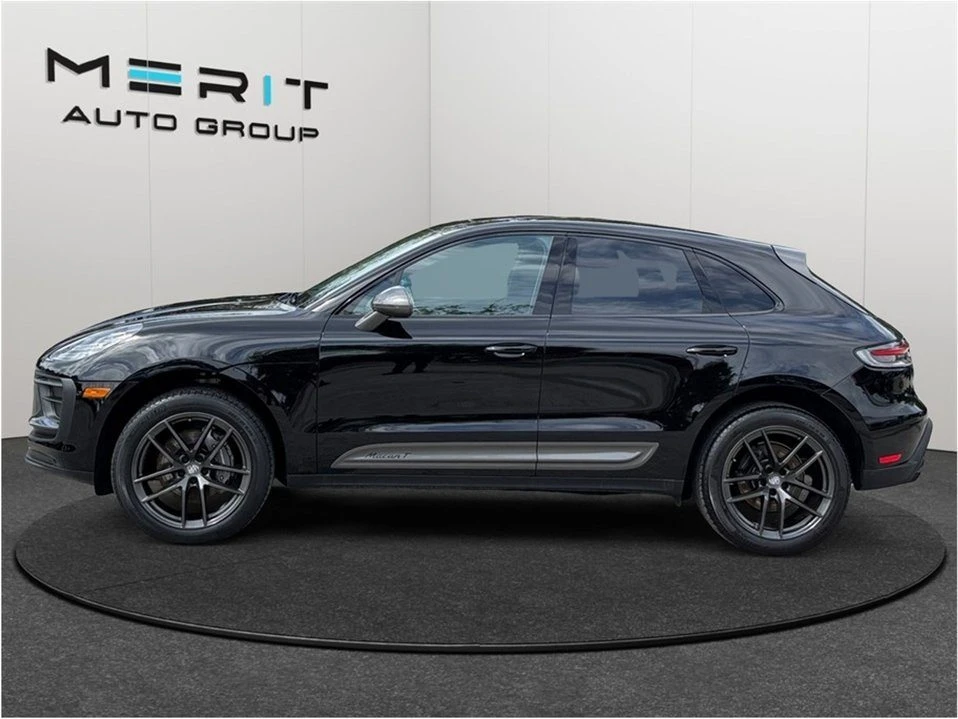 2023 Porsche Macan T - Image 5 of 20
