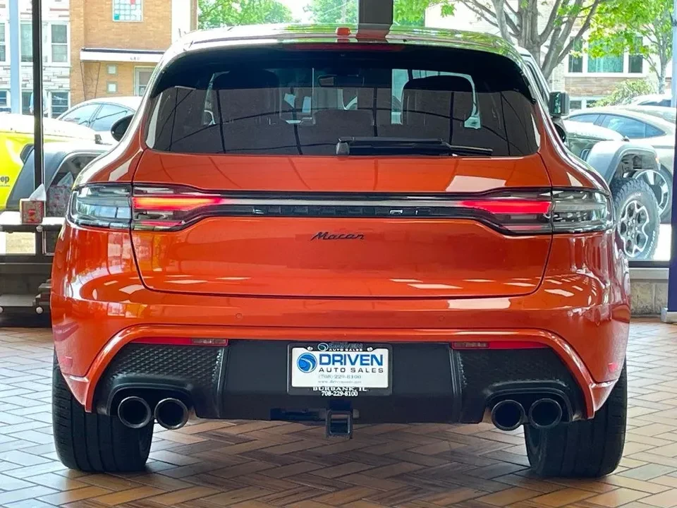 2023 Porsche Macan T - Image 8 of 20