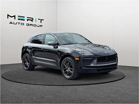 2023 Porsche Macan T