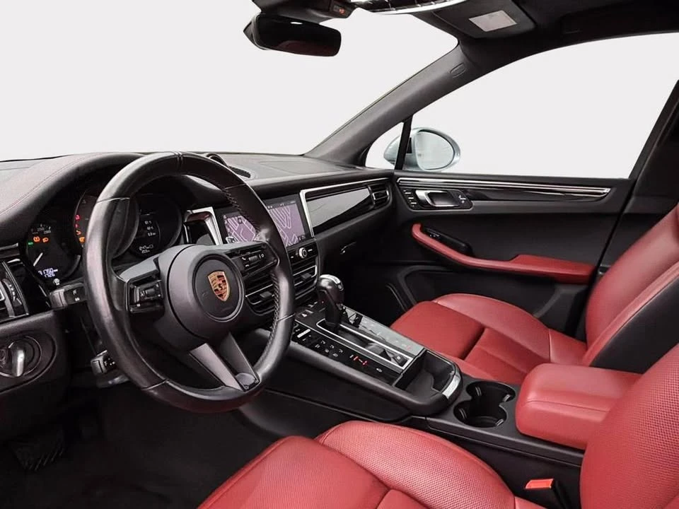 2023 Porsche Macan - Image 4 of 4