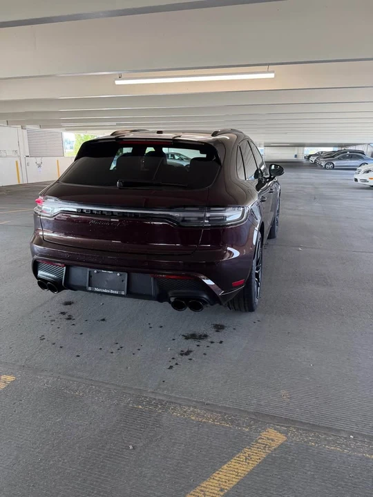 2023 Porsche Macan - Image 5 of 9