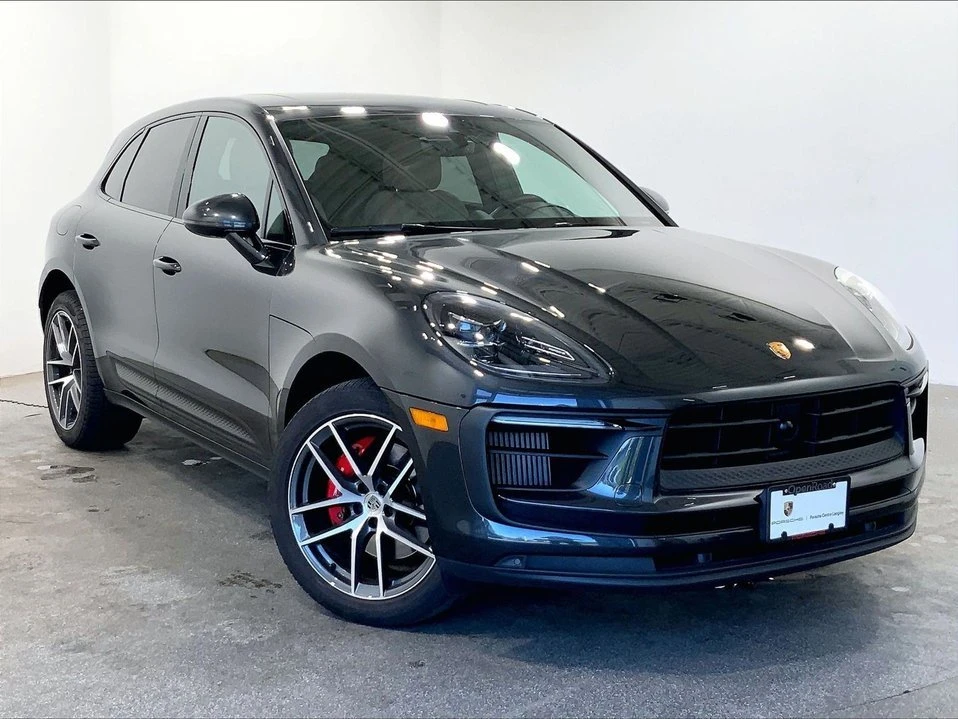 2023 Porsche Macan - Image 3 of 20