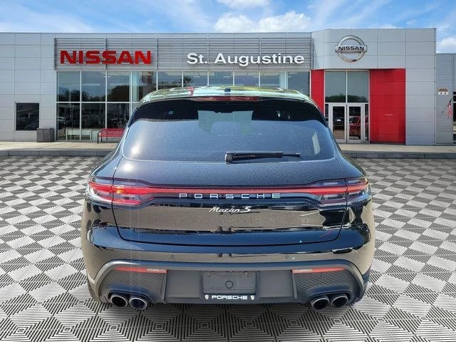 2023 Porsche Macan - Image 4 of 19
