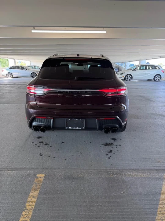 2023 Porsche Macan - Image 6 of 9