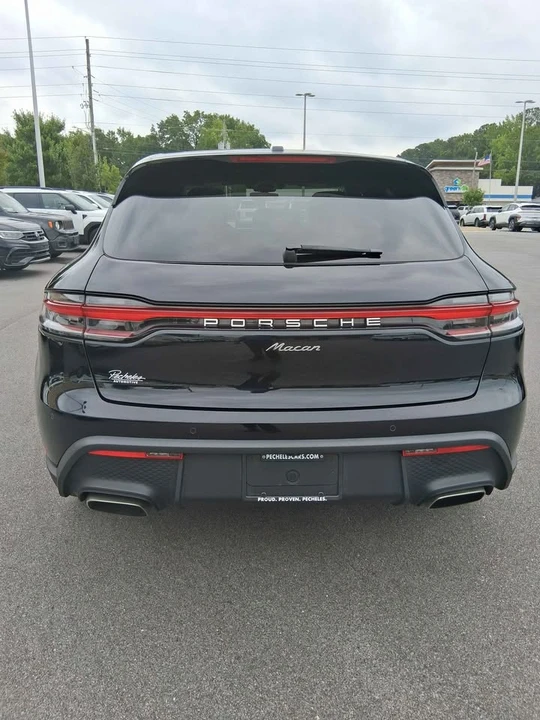 2023 Porsche Macan - Image 4 of 12