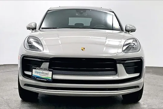 2023 Porsche Macan
